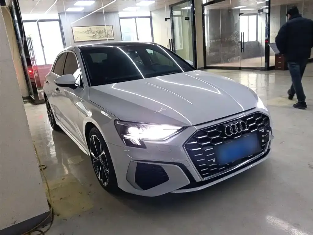 Audi A3 2024 из CN, фото 4