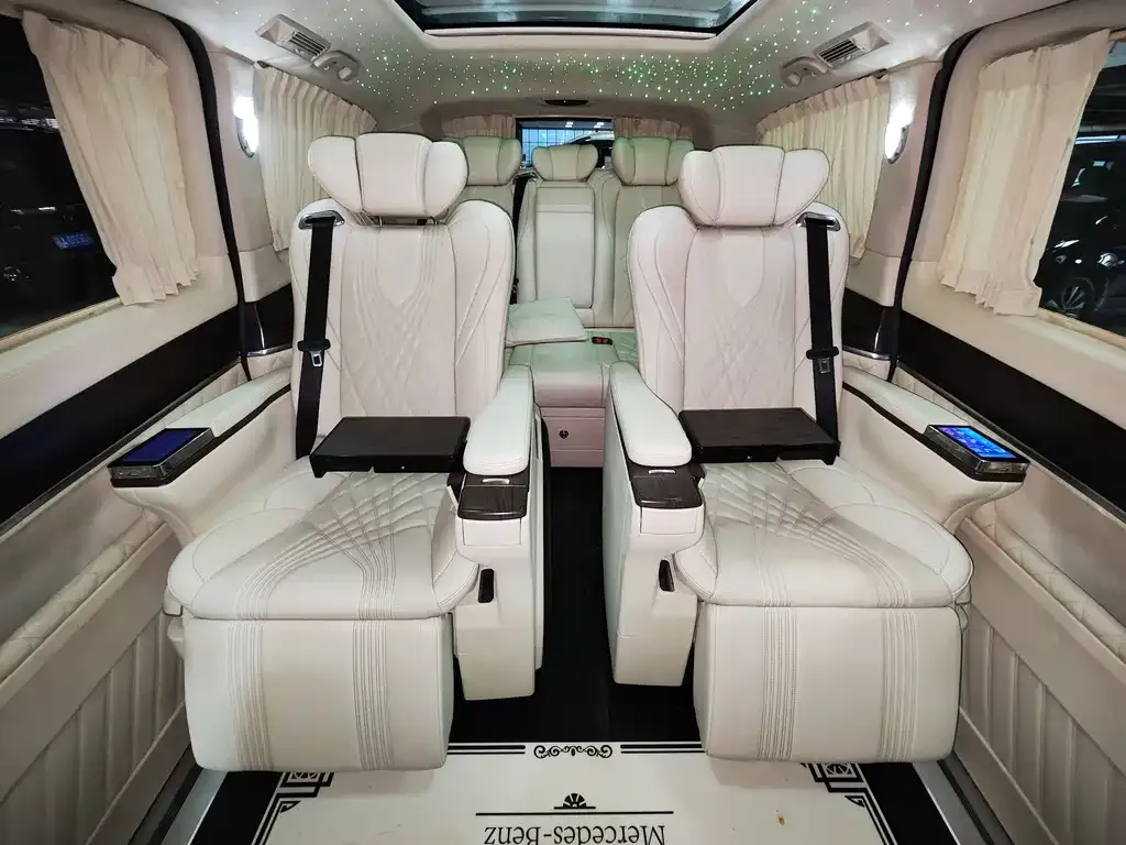 Mercedes-Benz V-Class 2021 из CN, фото 10