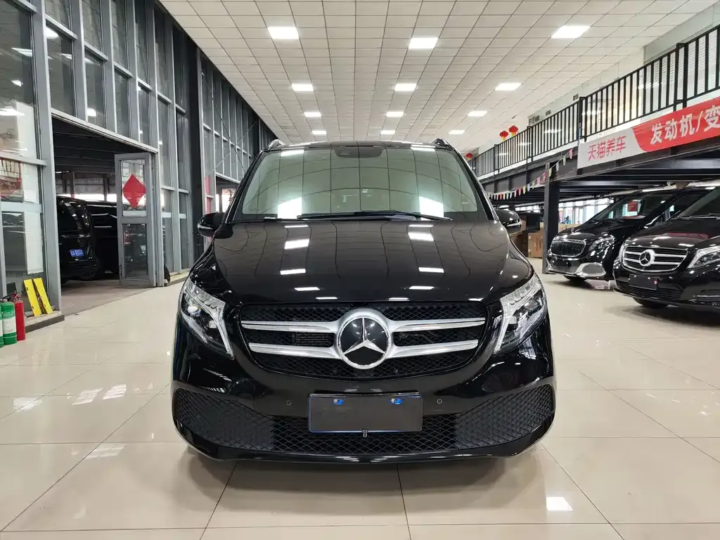 Mercedes-Benz V-Class 2021 из CN, фото 9