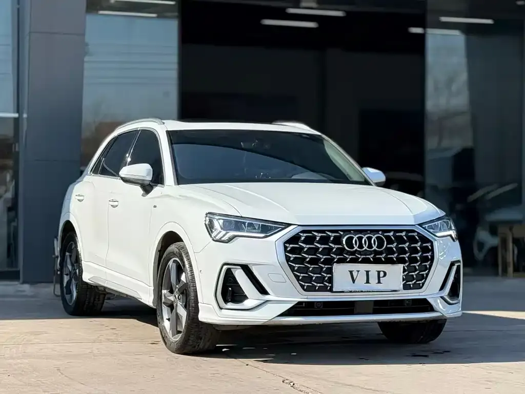 Audi Q3 2024 из CN, фото 6