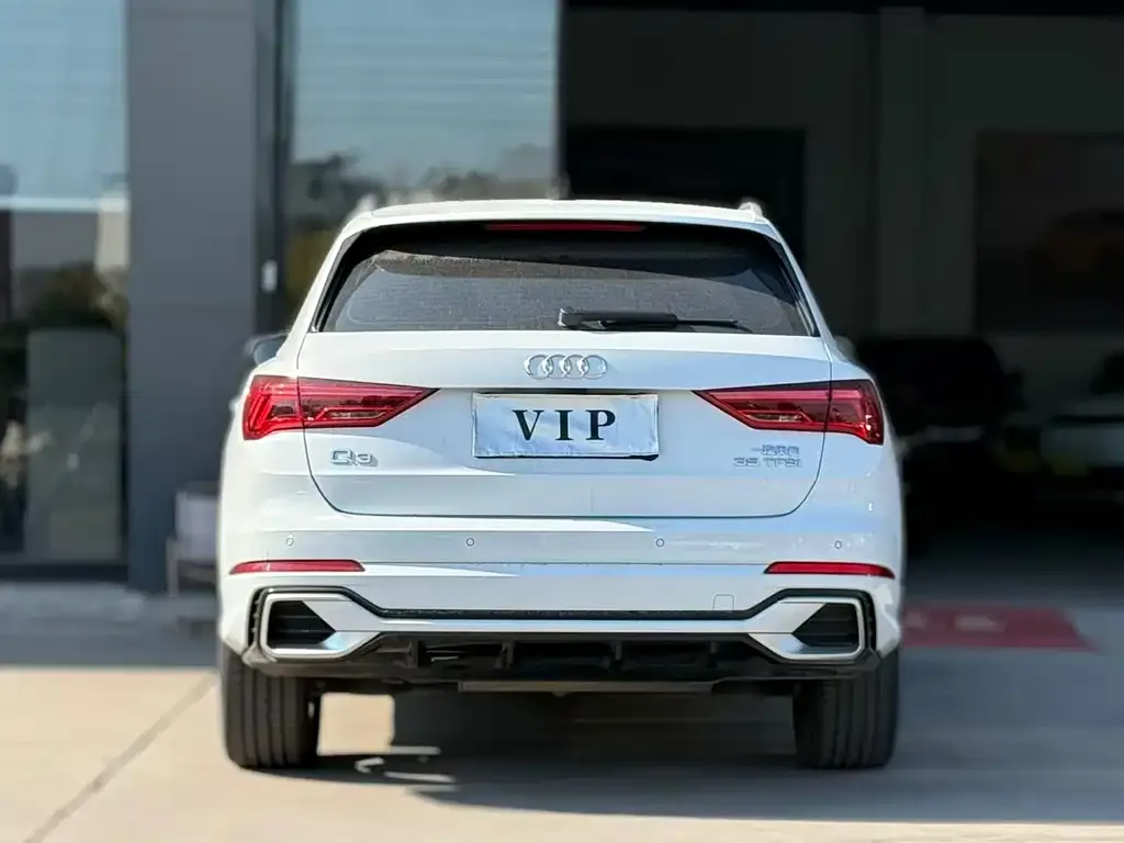 Audi Q3 2024 из CN, фото 3