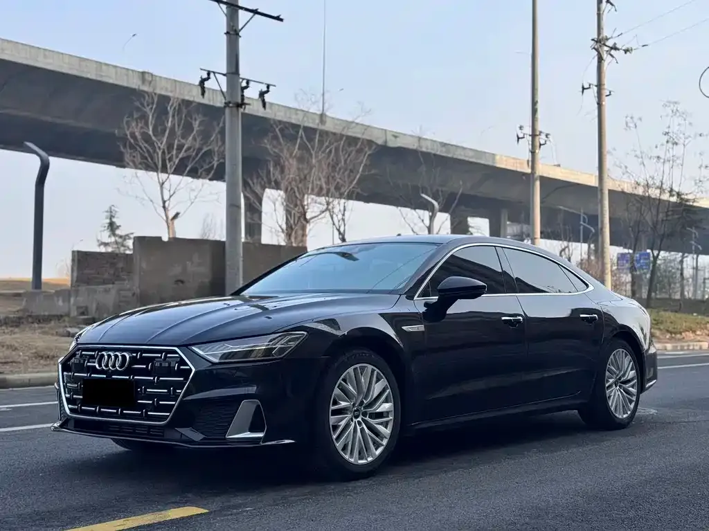 Audi A7L — фото 3