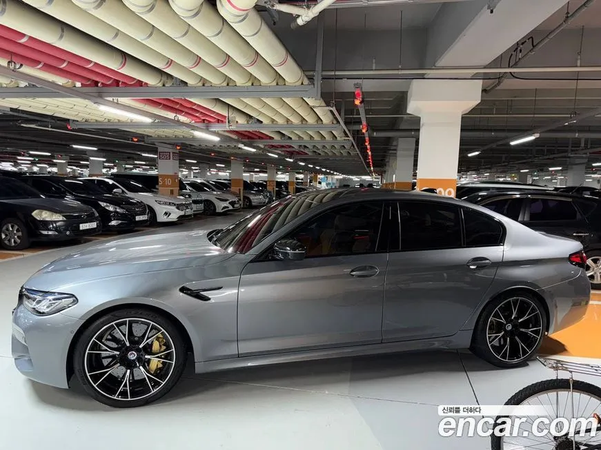 BMW M5 2023 из KR, фото 6
