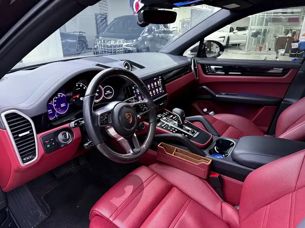Porsche Cayenne 2023 из CN, фото 8