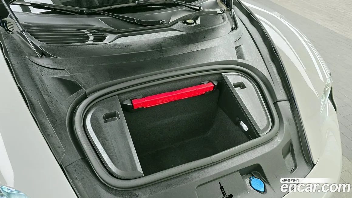 Porsche Taycan 2021 из KR, фото 9