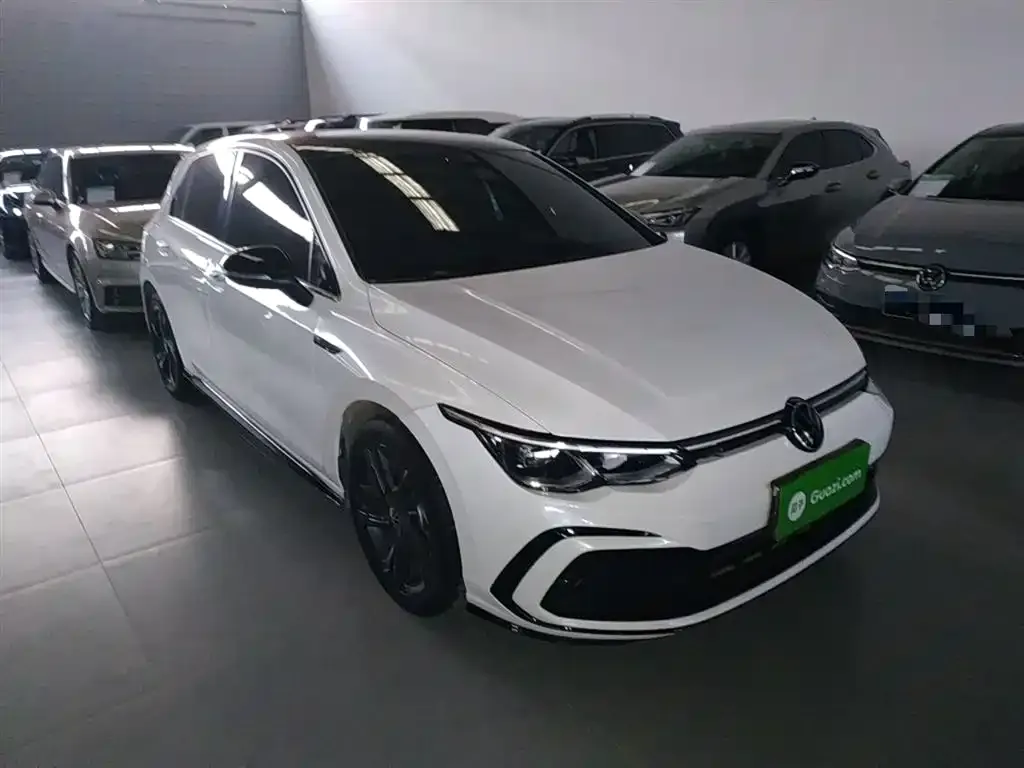 Volkswagen Golf 2022 из CN, фото 4