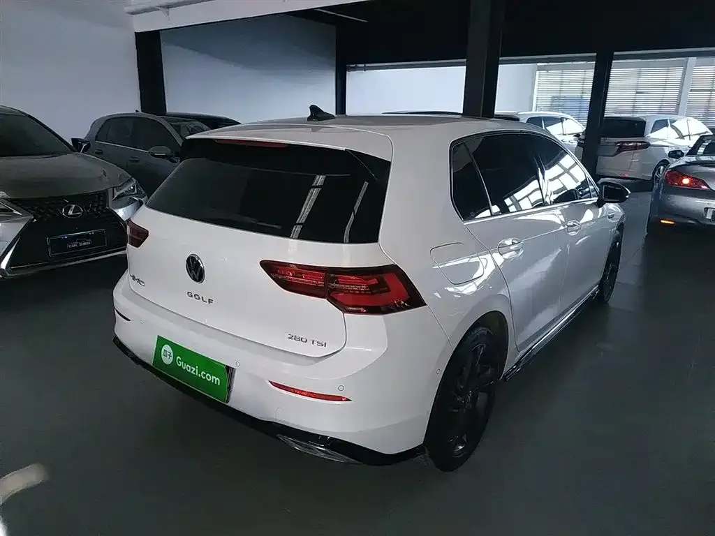 Volkswagen Golf 2022 из CN, фото 7