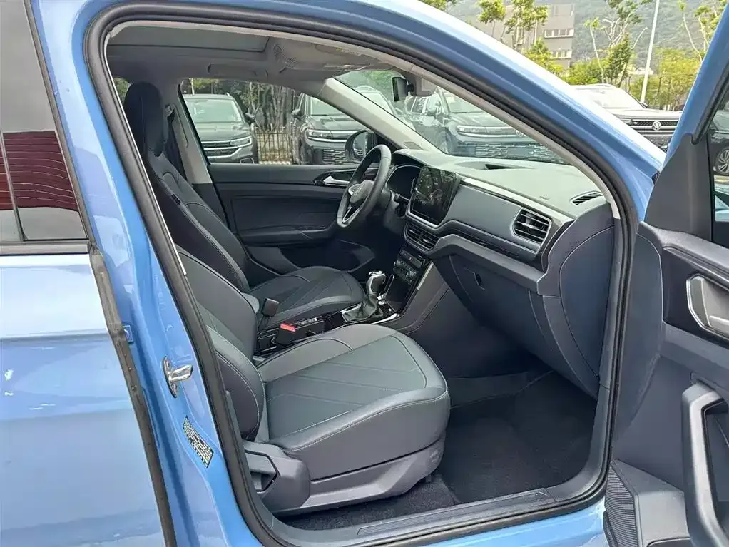 Volkswagen Tharu 2024 из CN, фото 2