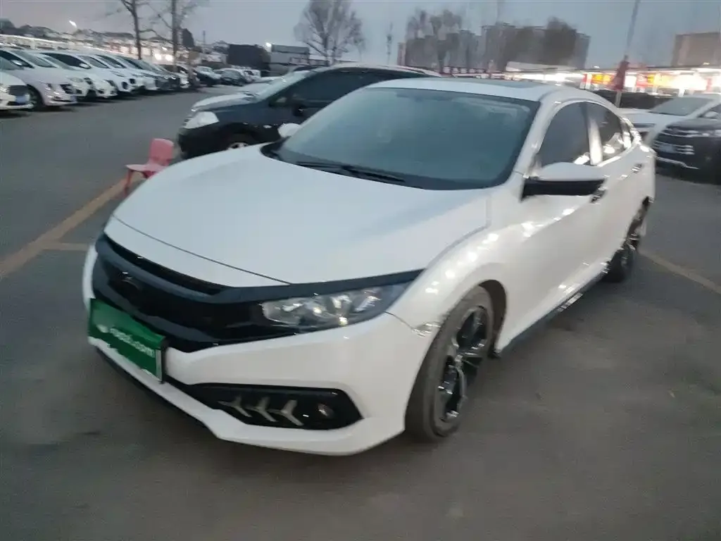 Honda Civic 2021 из CN, фото 2