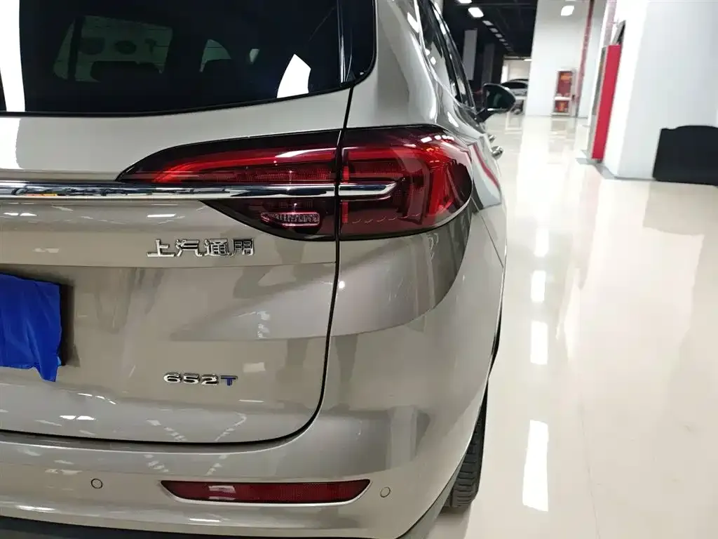 Buick Envision Plus 2022 из CN, фото 2