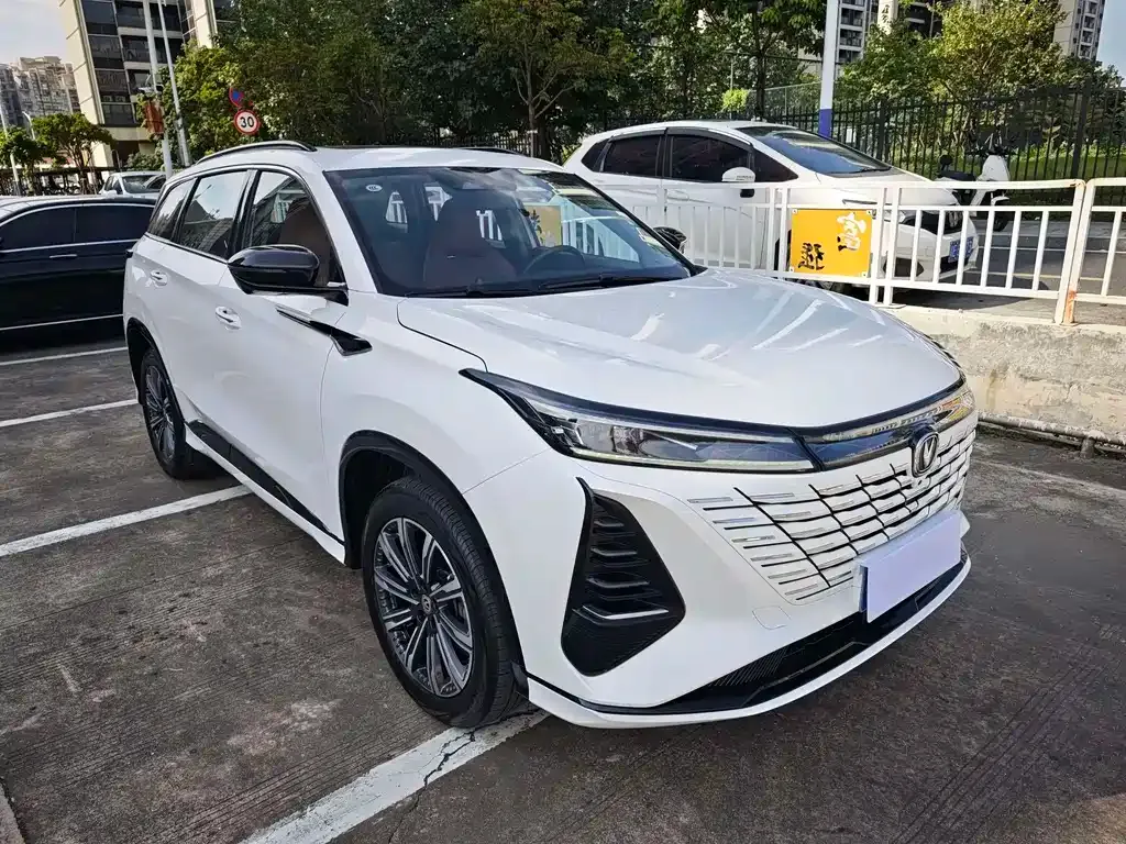 Changan CS75PLUS 2024 из CN, фото 8