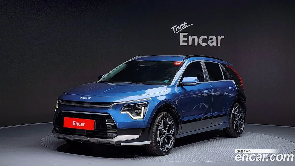 Kia Niro — фото 1