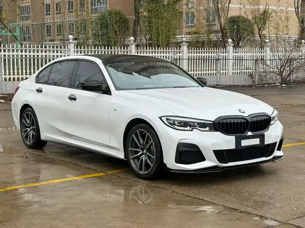 BMW 3 Series 2023 из CN, фото 3