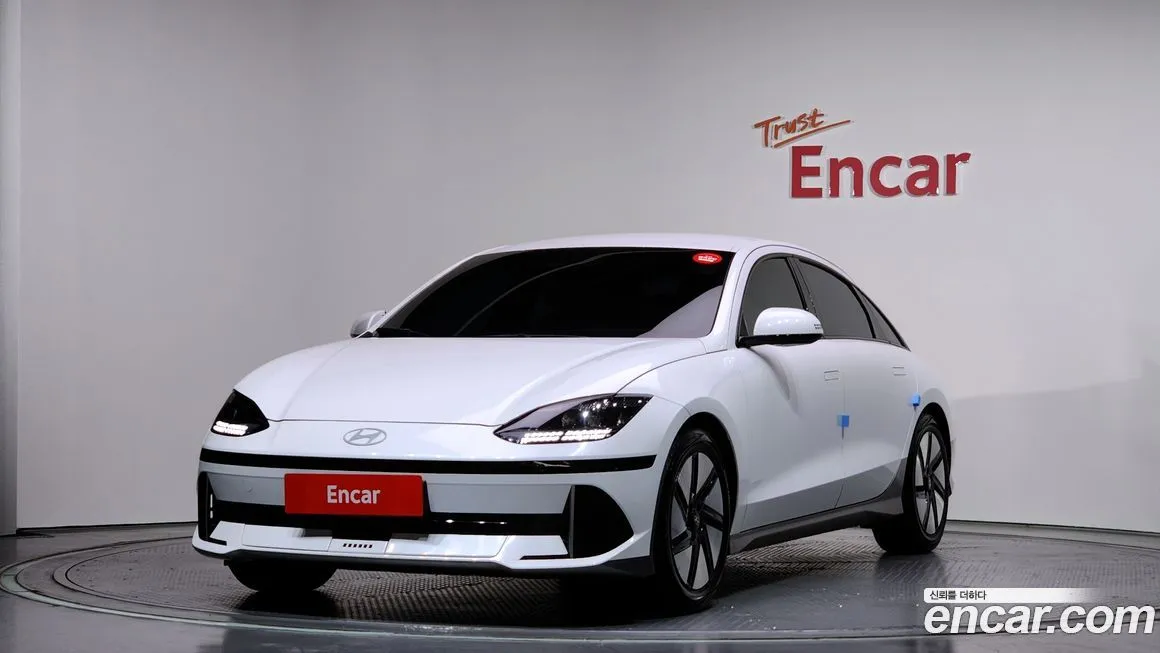 Hyundai Ioniq6 — фото 1