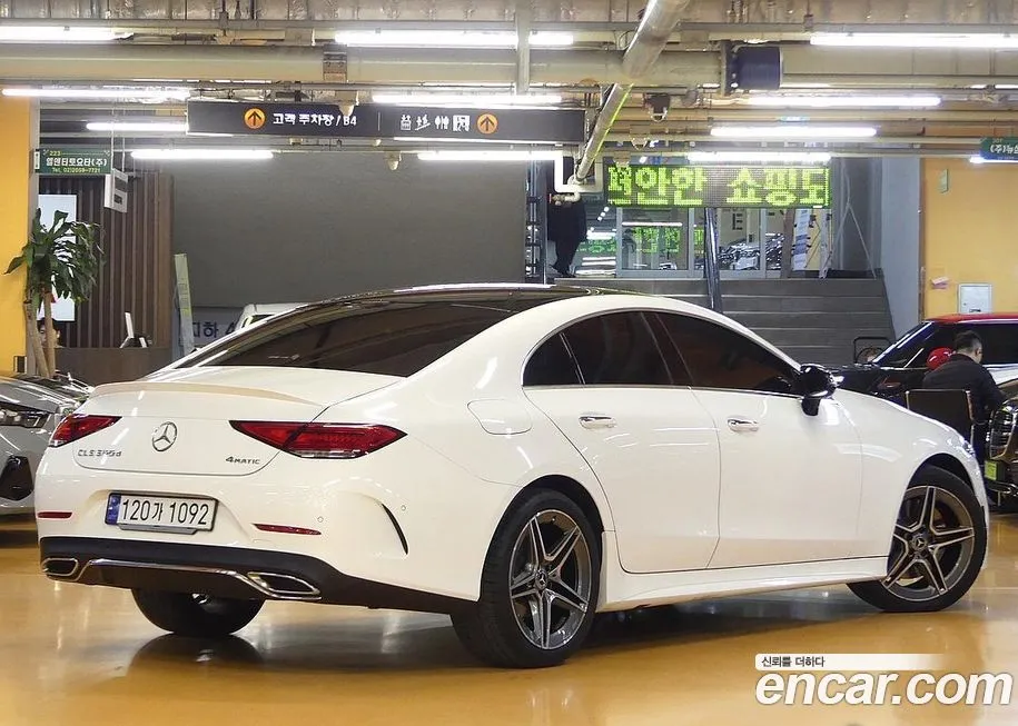 Mercedes-Benz CLS-Class — фото 10