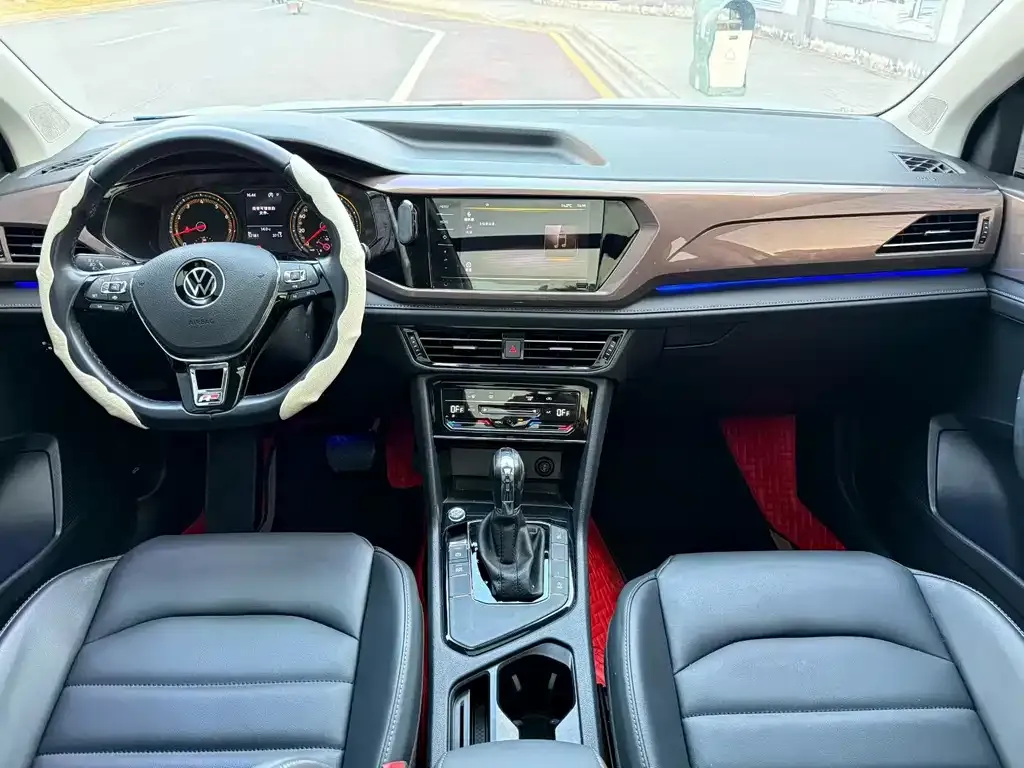 Volkswagen Tharu 2021 из CN, фото 7