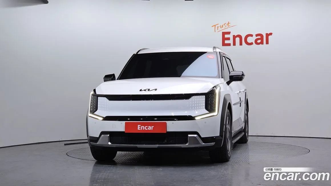 Kia EV9 2024 из KR, фото 2