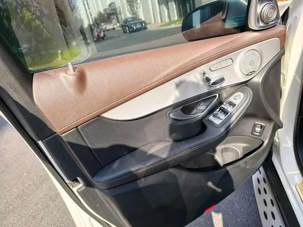 Mercedes-Benz GLC 2022 из CN, фото 10