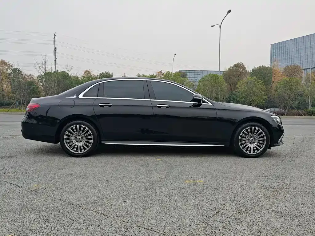 Mercedes-Benz E-Class 2022 из CN, фото 9