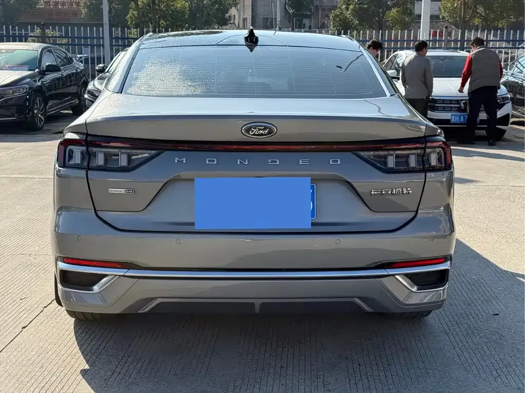 Ford Mondeo 2022 из CN, фото 9