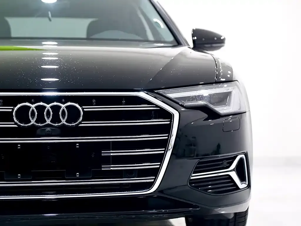Audi A6L 2023 из CN, фото 7