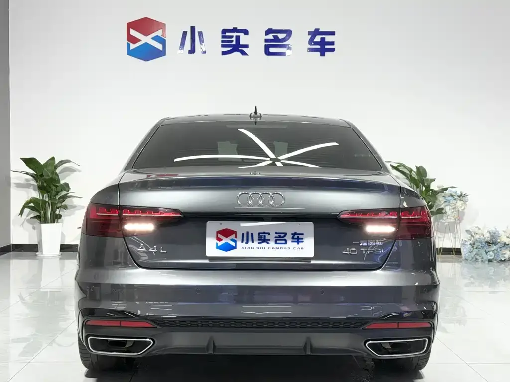 Audi A4L 2022 из CN, фото 4