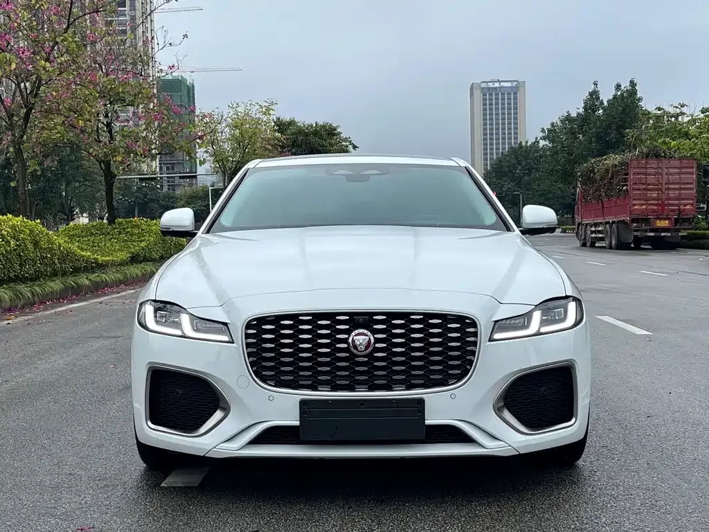 Jaguar XFL 2023 из CN, фото 2