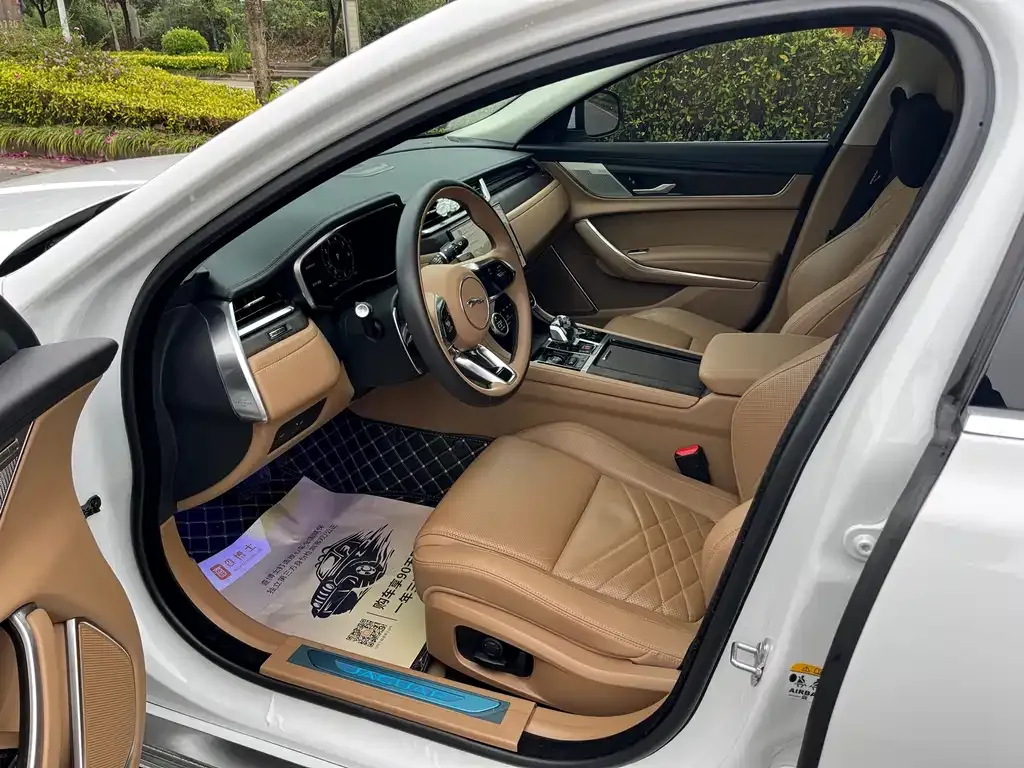 Jaguar XFL 2023 из CN, фото 8