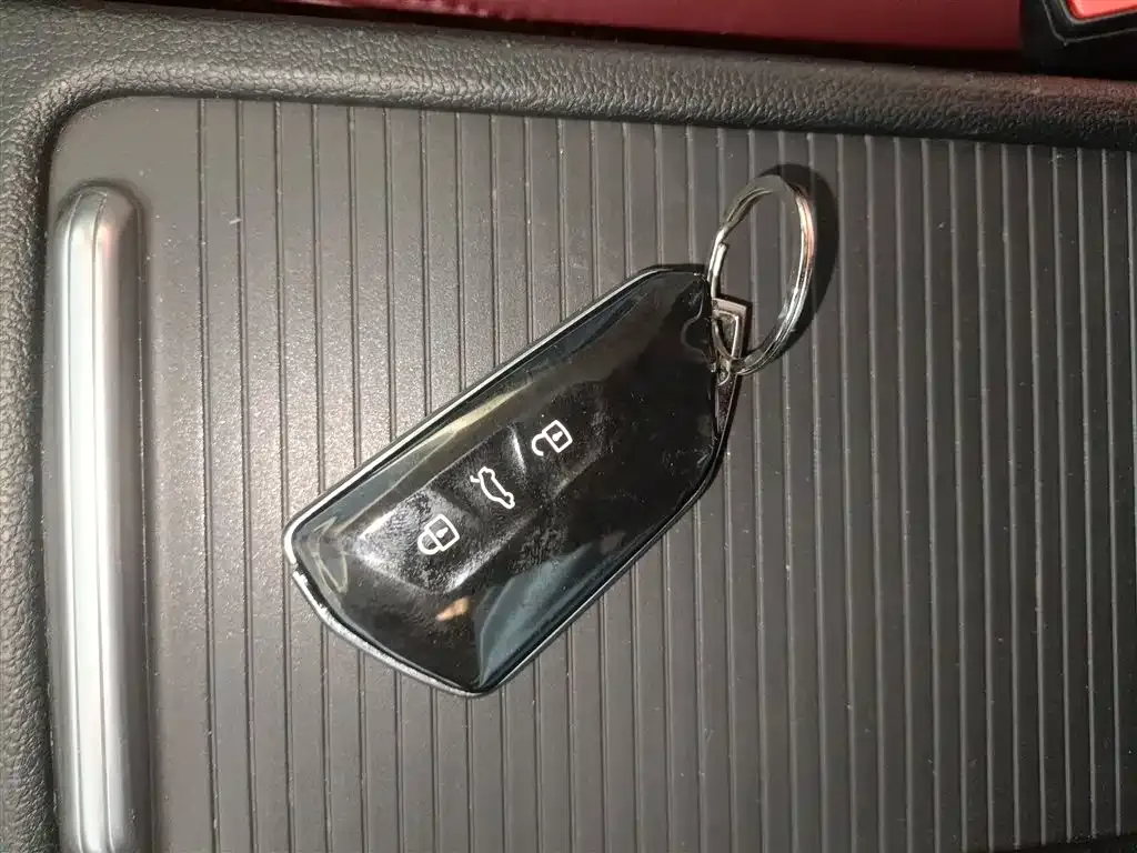 Volkswagen Golf 2021 из CN, фото 9