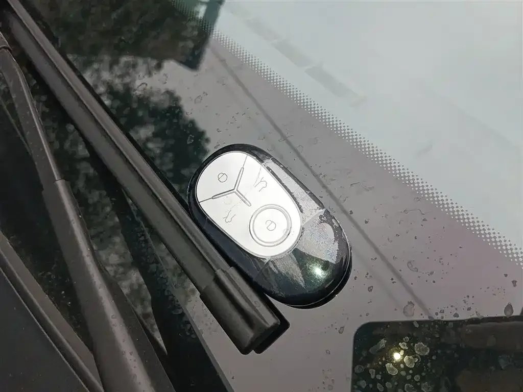 Geely Starburst — фото 9
