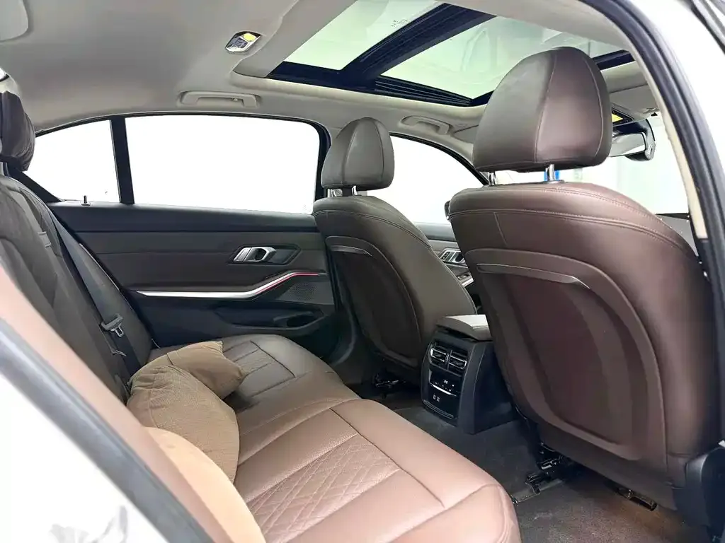 BMW i3 2024 из CN, фото 4