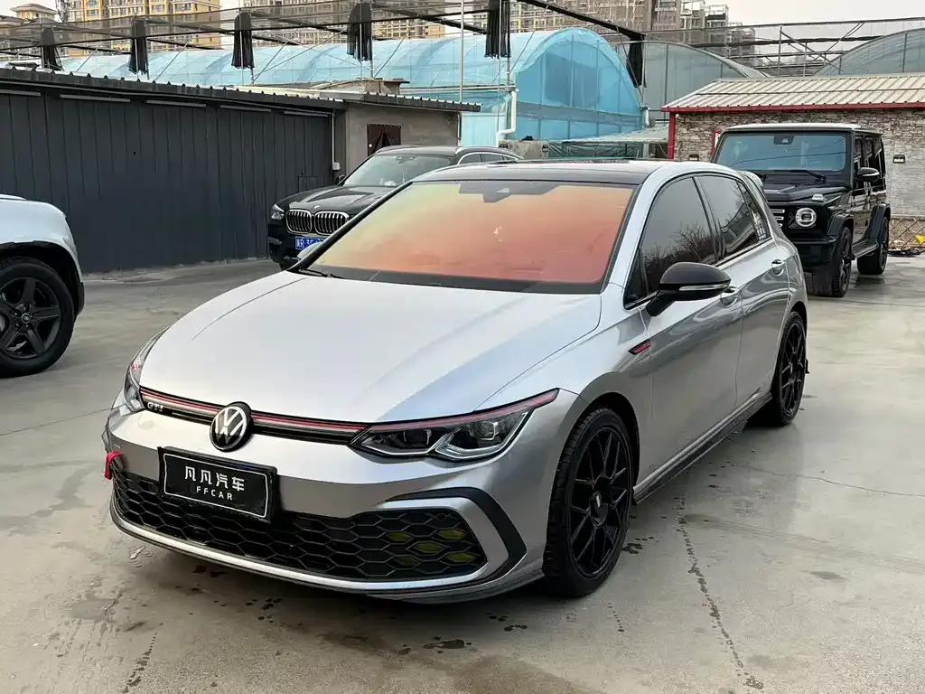 Volkswagen Golf GTI 2022 из CN, фото 1