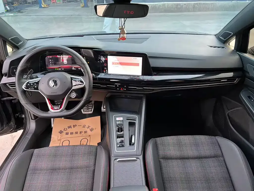Volkswagen Golf GTI 2022 из CN, фото 2