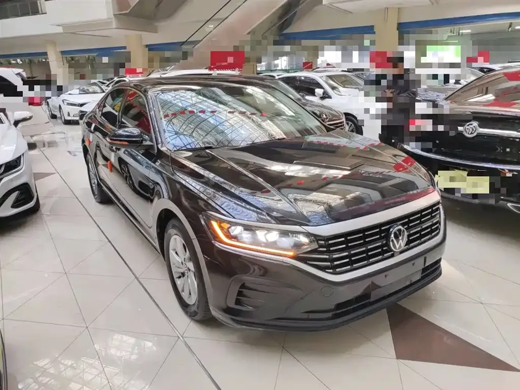 Volkswagen Passat — фото 2