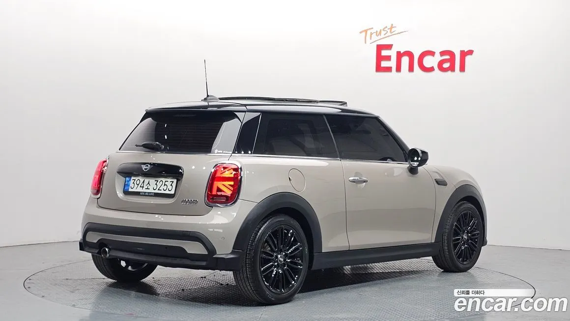 Mini Cooper 2022 из KR, фото 2