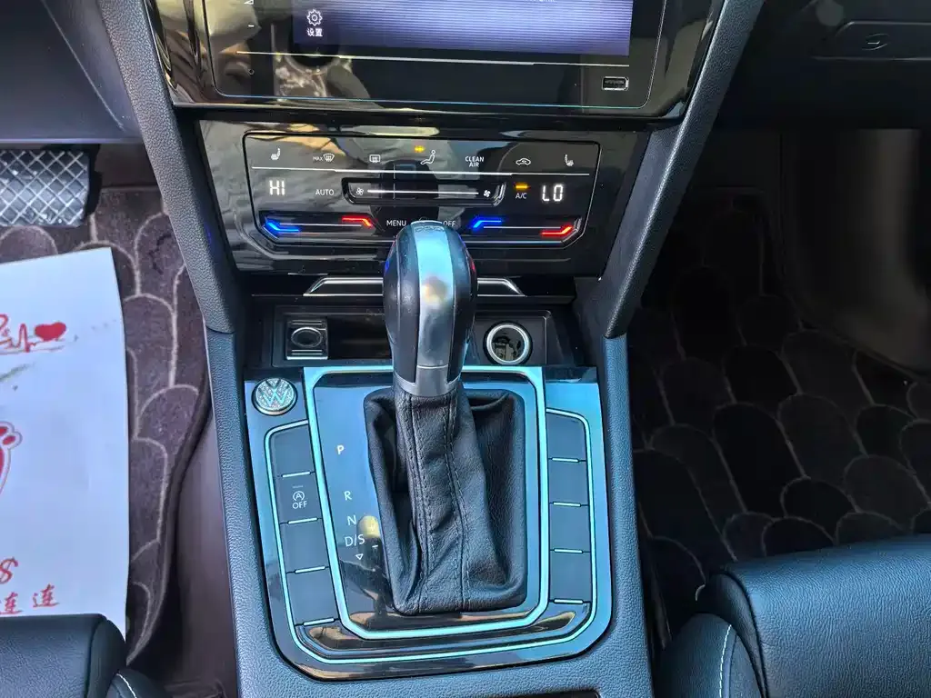 Volkswagen Magotan 2021 из CN, фото 6