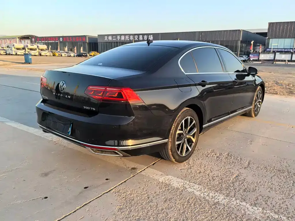 Volkswagen Magotan 2021 из CN, фото 5