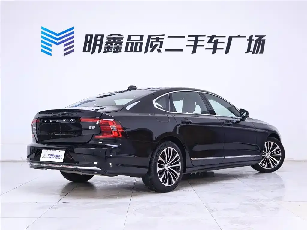 Volvo S90 2025 из CN, фото 9