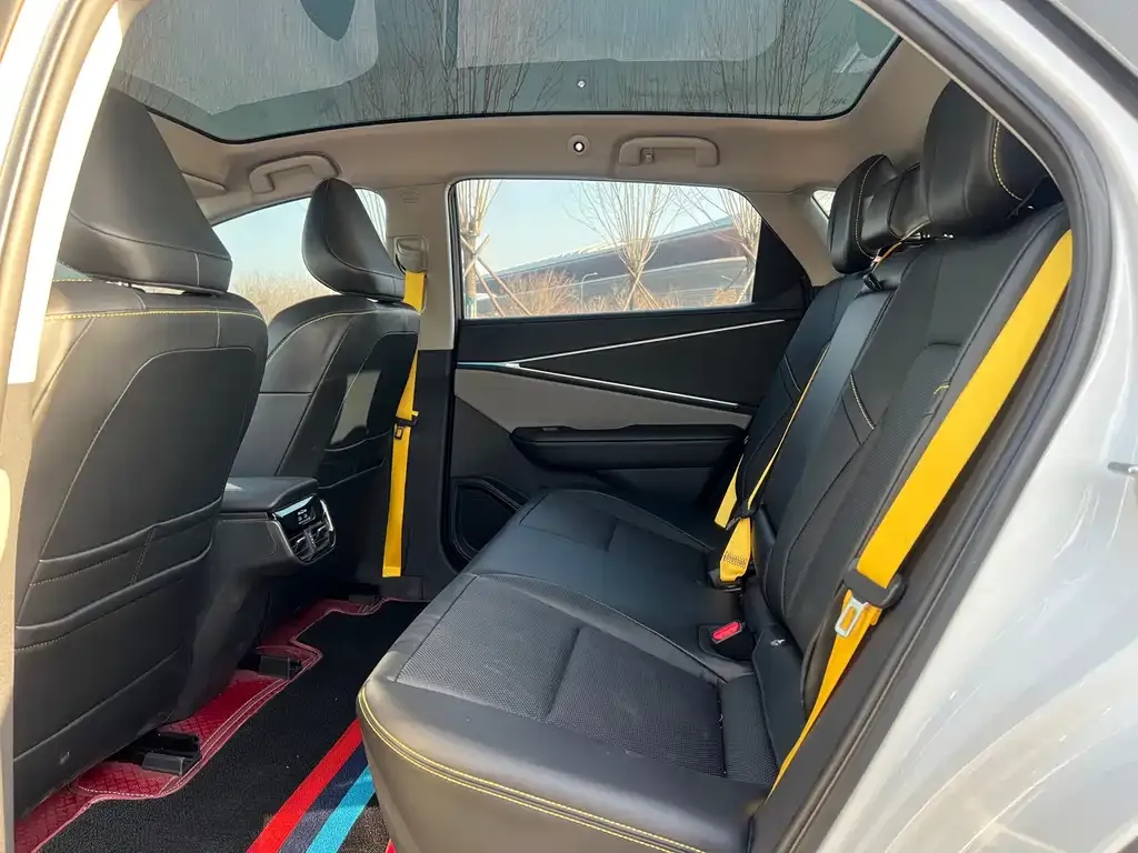 Toyota bZ5 2025 из CN, фото 7