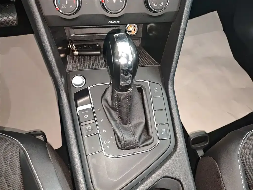 Volkswagen Tiguan L 2021 из CN, фото 9