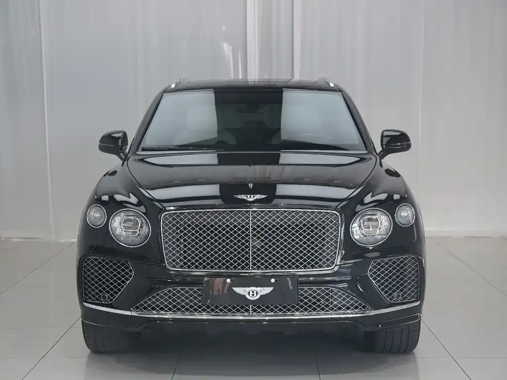 Bentley Bentayga — фото 10