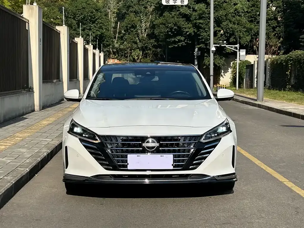 Nissan Teana — фото 2