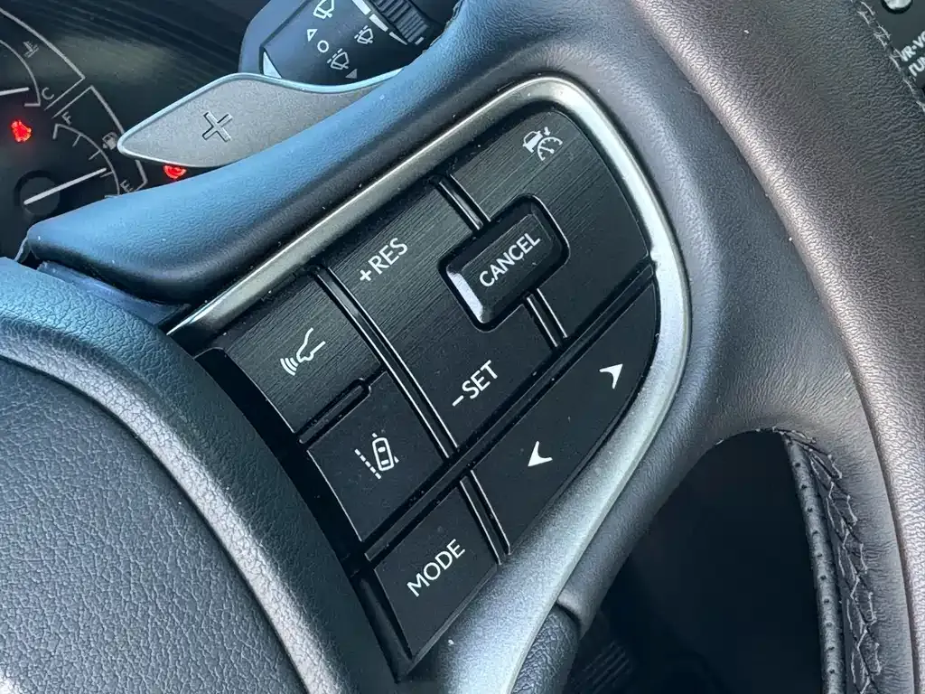 Lexus ES — фото 10