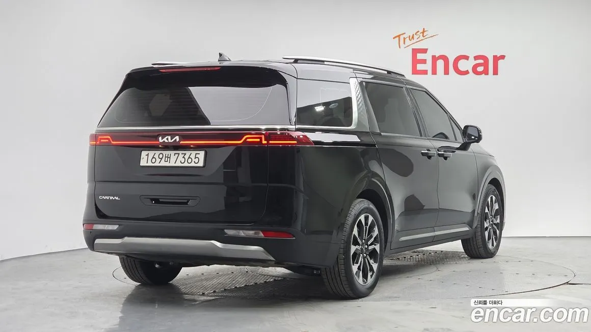 Kia Carnival 2023 из KR, фото 7