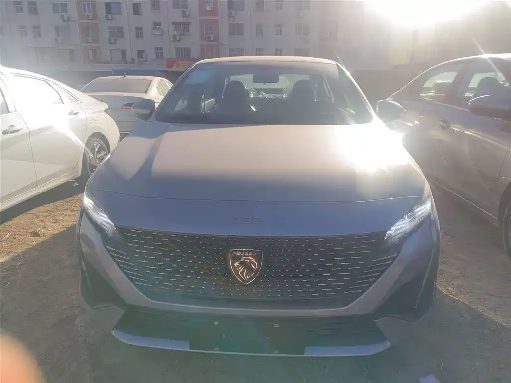 Peugeot 408 2025 из CN, фото 3
