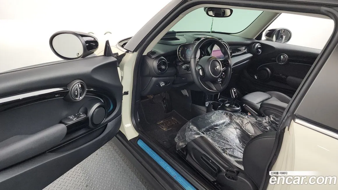 Mini Cooper 2022 из KR, фото 8
