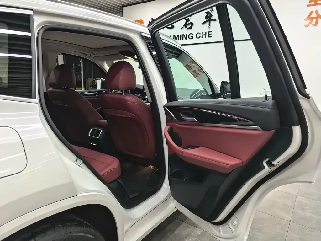 BMW X3 2025 из CN, фото 7