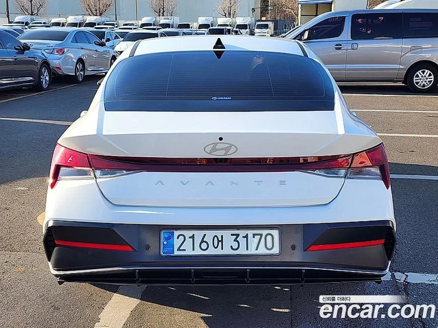 Hyundai AVANTE — фото 4