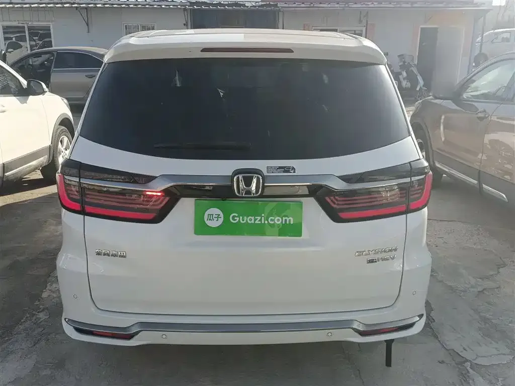 Honda Elysion 2022 из CN, фото 3