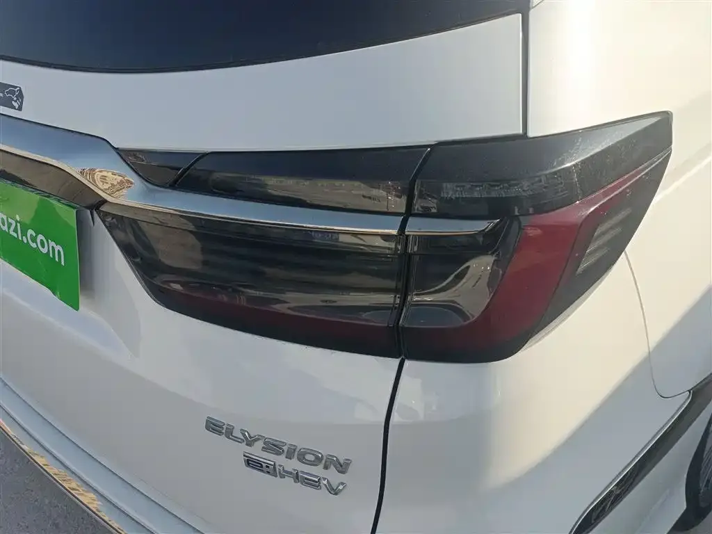 Honda Elysion 2022 из CN, фото 5